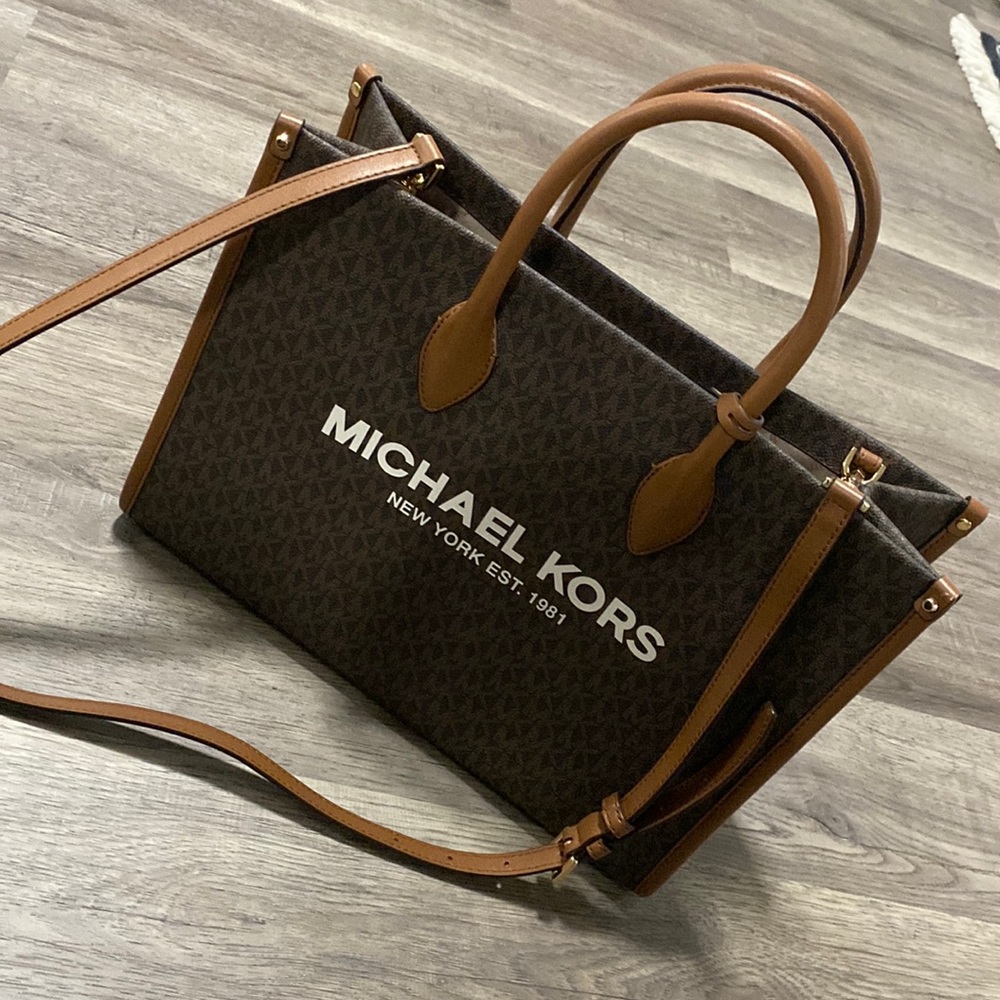 My nice Michael kors purse